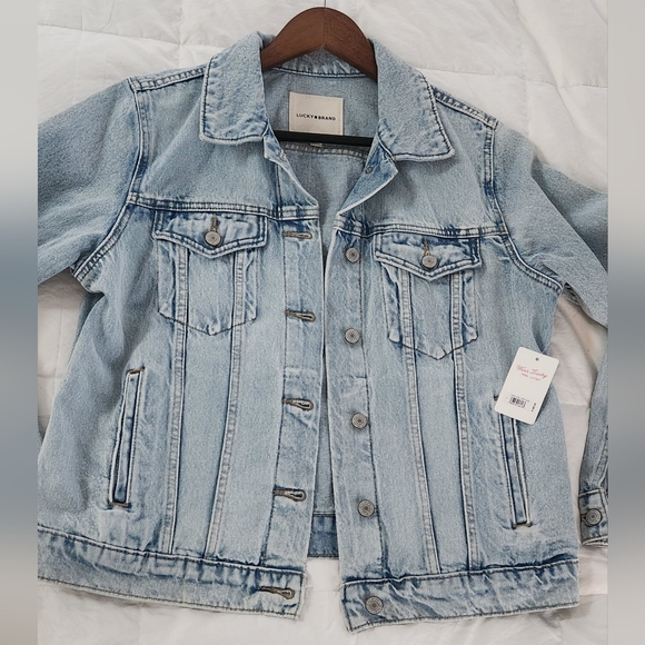 NWT Lucky Brand Tucker Denim jacket - Picture 3 of 14